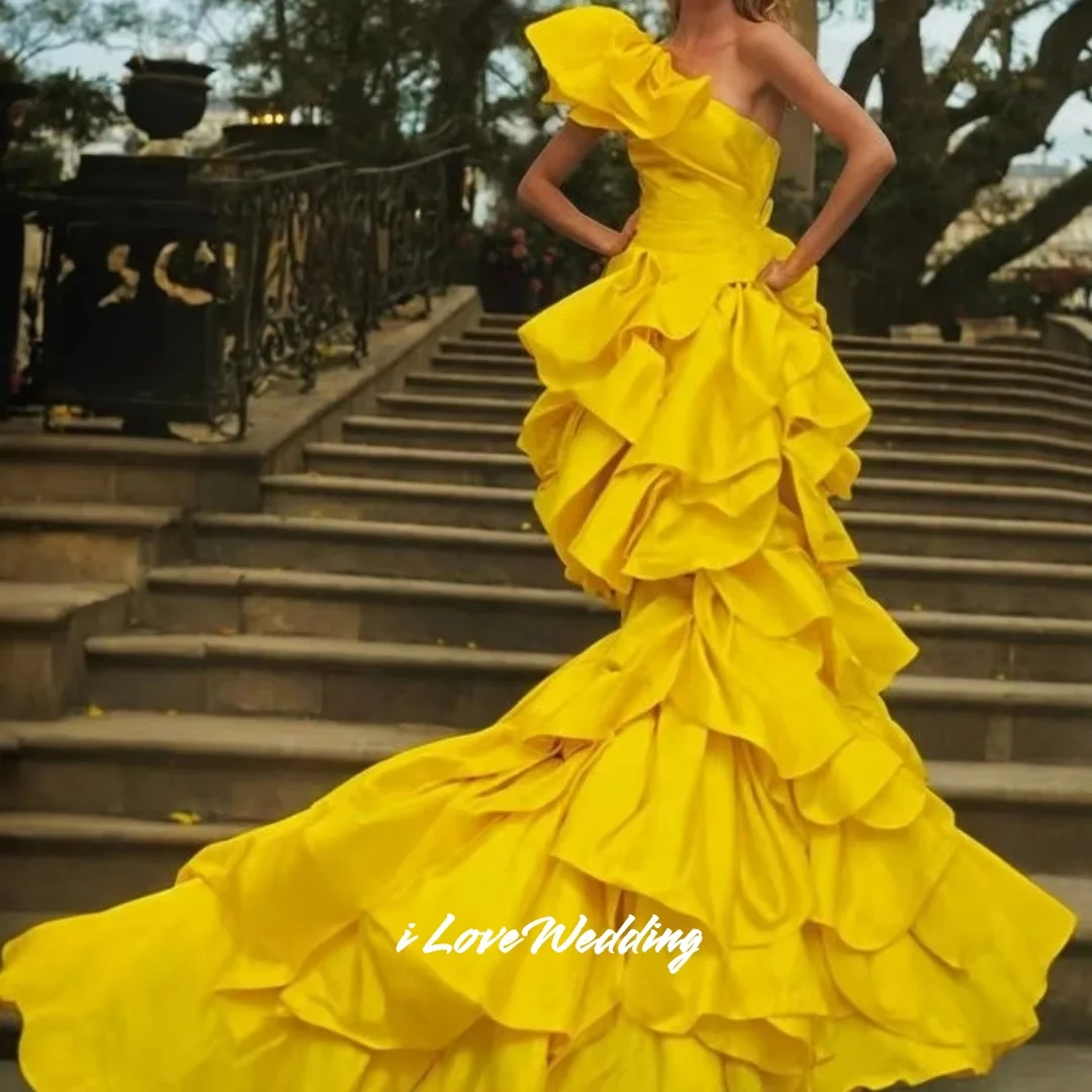 Yellow One Shoulder Prom Dresses 2025 Ruffles A-Line High-Low Length Multi-Layered Floor-Length Pleated Party Dresses Customized