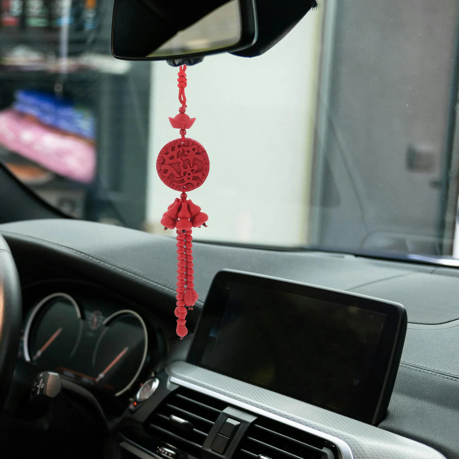 

Creative Gourd Shaped Car Hanging Pendant for Interior Decoration Chinese Style Rearview Mirror Charm Automotive Decor Accessory