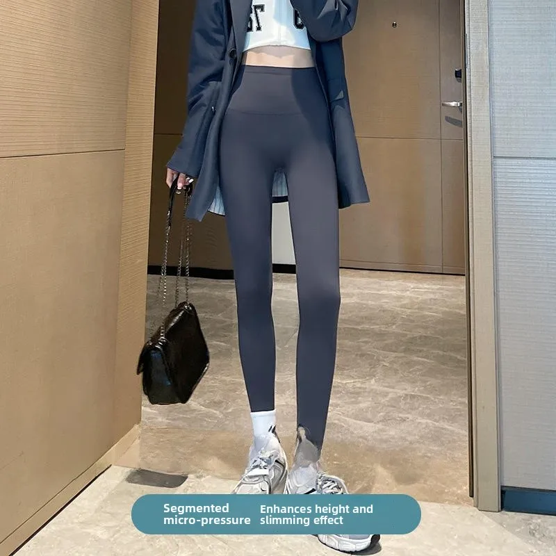 กางเกงโยคะผ้ากำมะหยี่เนื้อนุ่มสำหรับผู้หญิง เสื้อผ้าสำหรับฤดูใบไม้ร่วงและฤดูหนาว กางเกงขายาวผ้าฝ้ายอุ่นเอวสูง ช่วยยกกระชับสะโพก