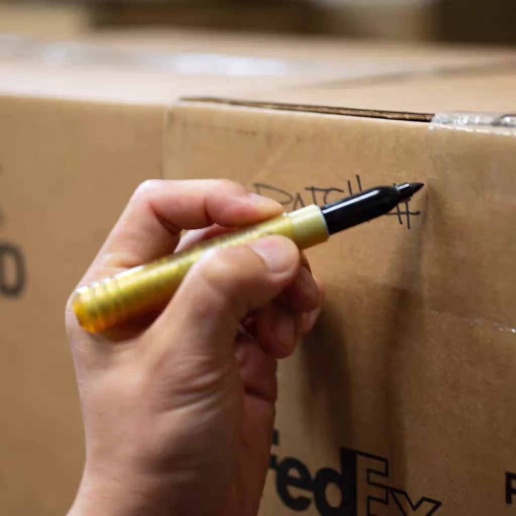 Bolígrafo táctico EDC Ultem construcción de titanio Compatible con recambios de marcadores de estilo americano, tinta duradera de secado rápido