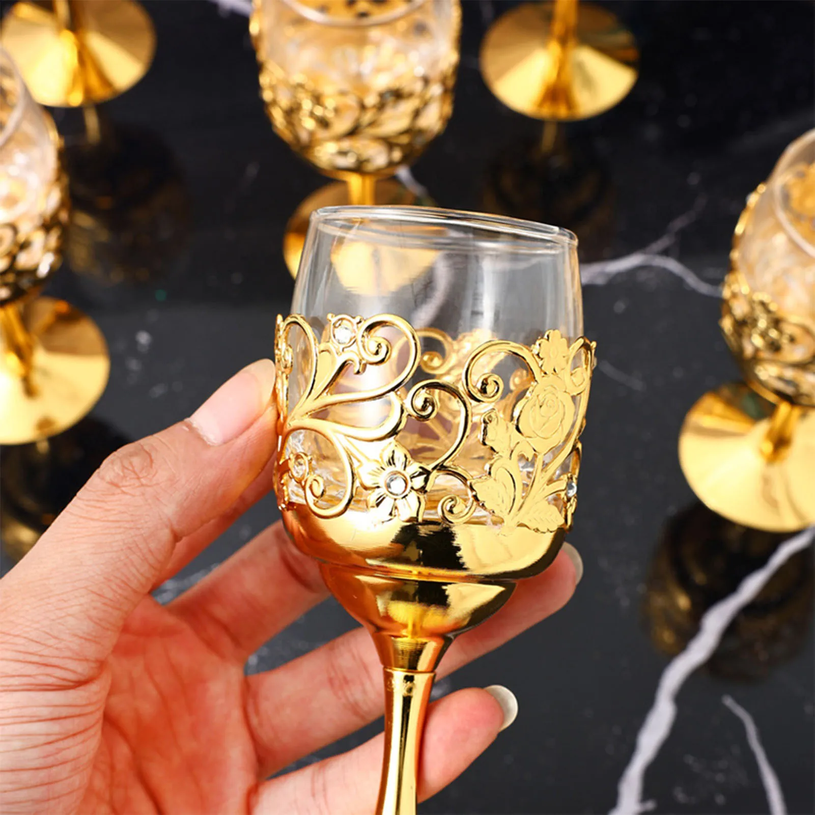 Zinc Alloy Wine Glasses Retro Dinnerware Goblet Vintage European Style Spirit Vodka Champagne Bar Home Decor for Wedding Party