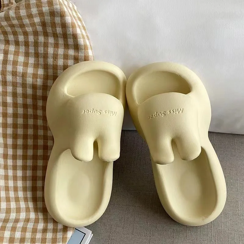 

Summer sweet Korean version of cute vertical-eared rabbit slippers women's outer wear home non-slip and shit-stepping slippers