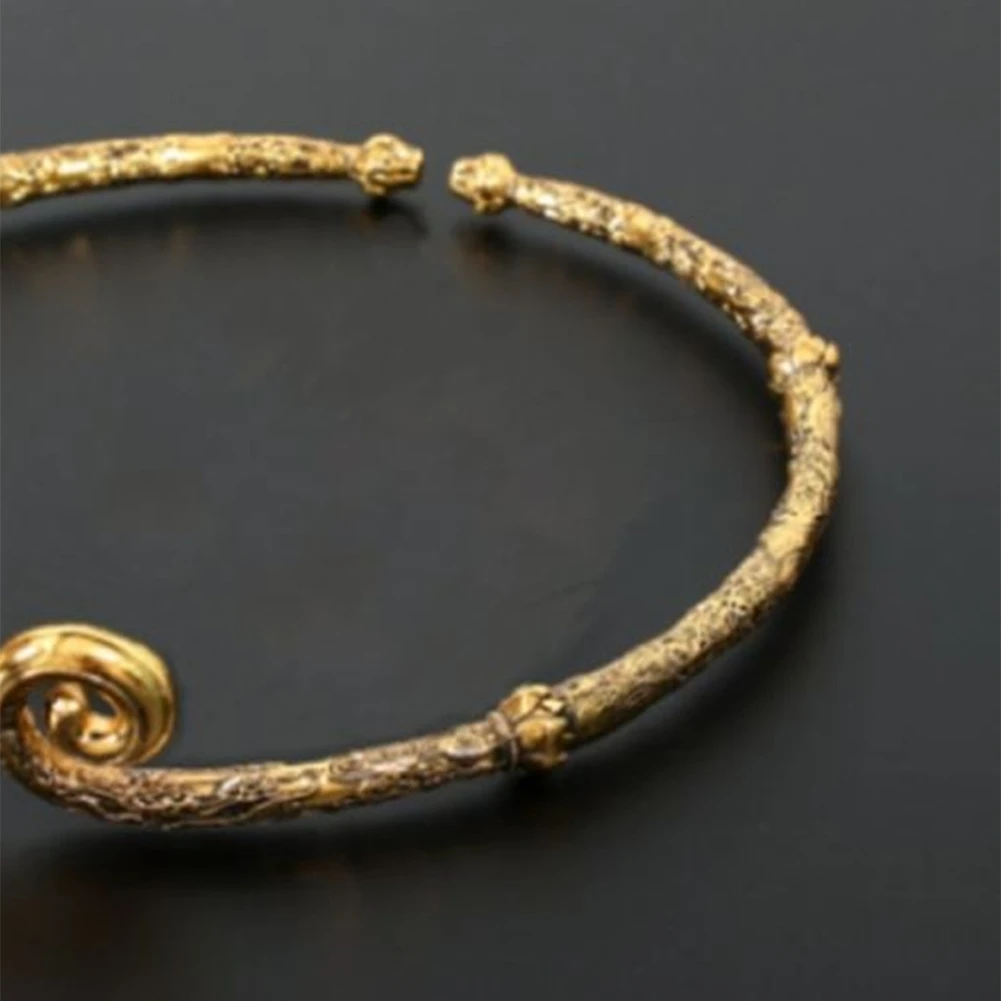 

A63T-Black Myth Wukong Game Peripheral Model Tight Hoop Curse Props Ring Badge Necklace Collector's Edition