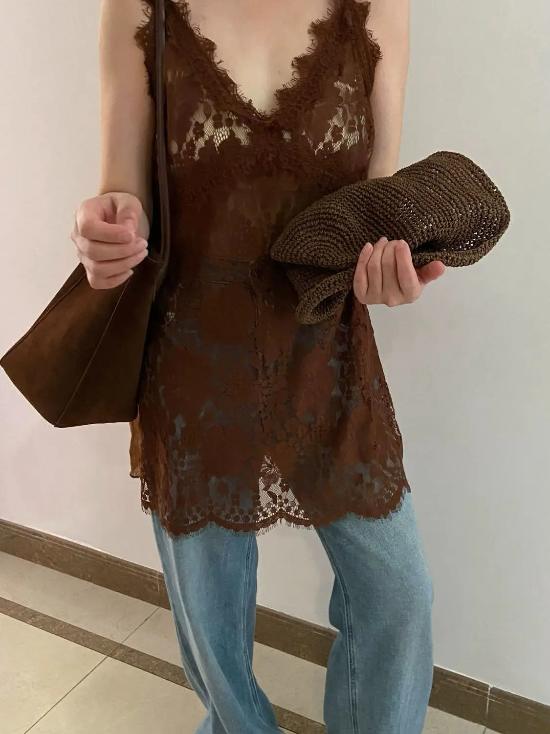 

Ladies Sexy Lace V-ne Strap Top Mid-Length Casual Sle Loose Fit Single Piece Summer Season Color Faion Trend