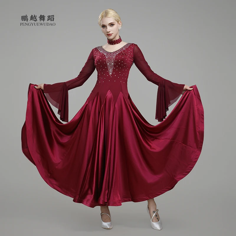 فستان مسابقة الرقص الحديث الجديد الفالس قاعة الرقص ممارسة اللباس مجموعة الرقص فستان كبير سوينغ