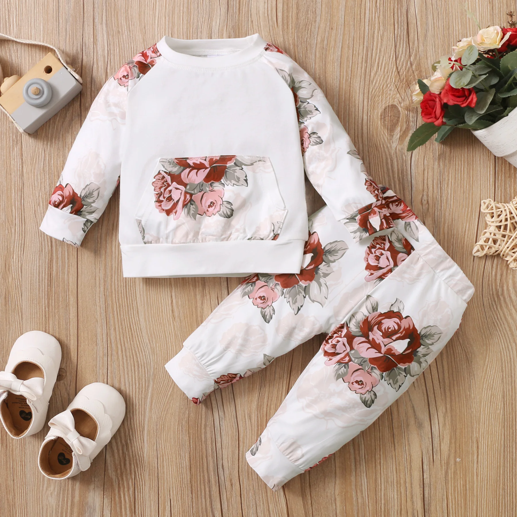 Cute Baby Girl Round Neck Rose Print Top+Pants two-piece Set for Girls Fashionable Autumn Set Suitable forToddlers Aged 0-2Years