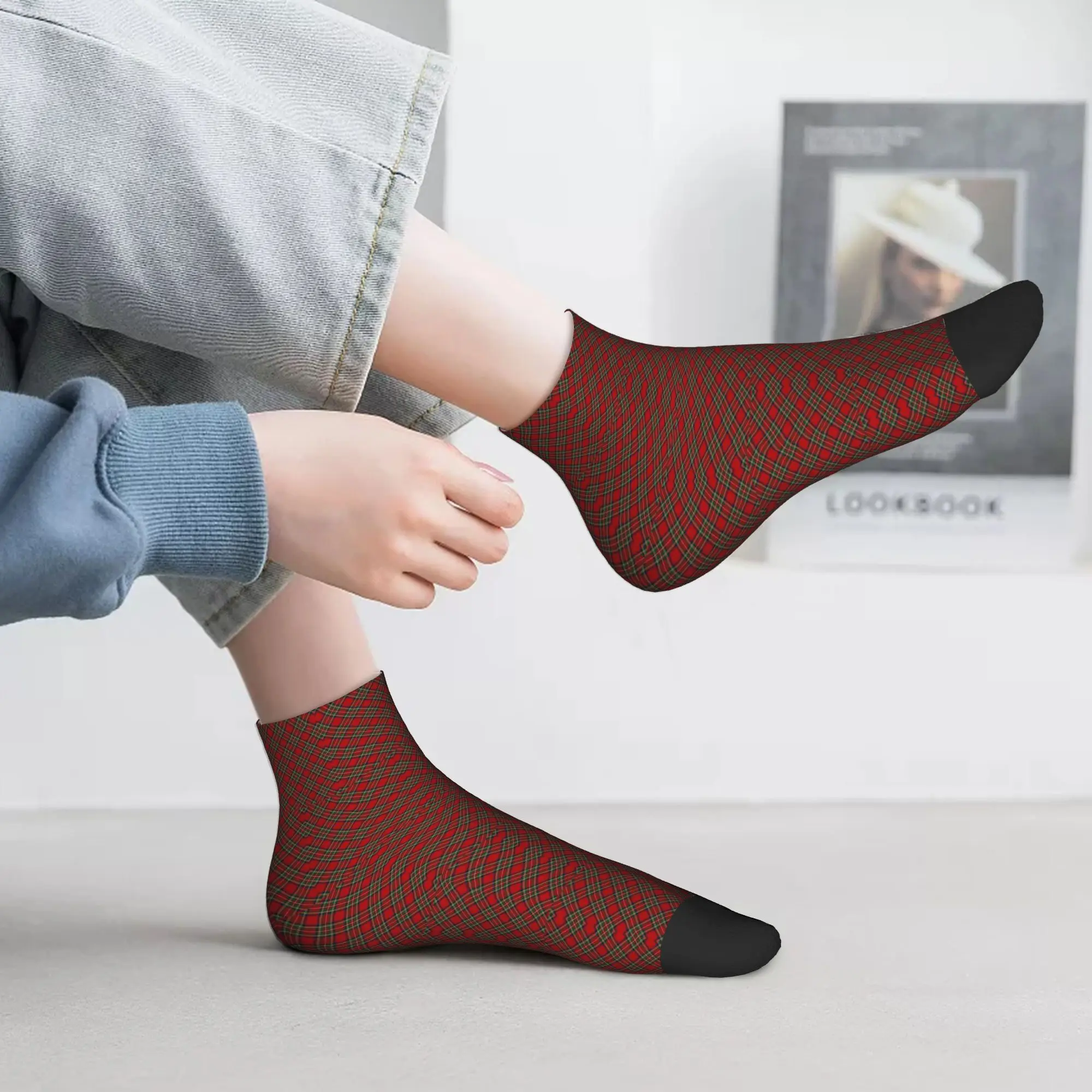 

All Seasons Royal Stewart Tartan Cross Plaid Socks Harajuku Super Soft Crew Socks Hip Hop Stockings for Men Women Christmas