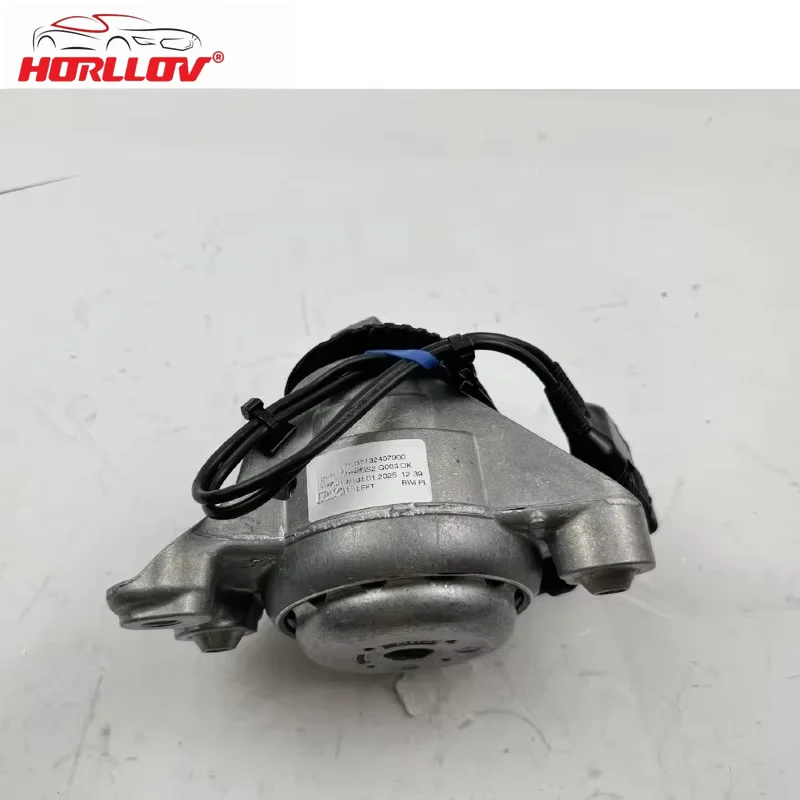 2132404300 Auto Parts Engine Mounting for Mercedes-Benz C 205 C/A 63 AMG A213240790064 A2132407900 Hight Quality Engine Mount
