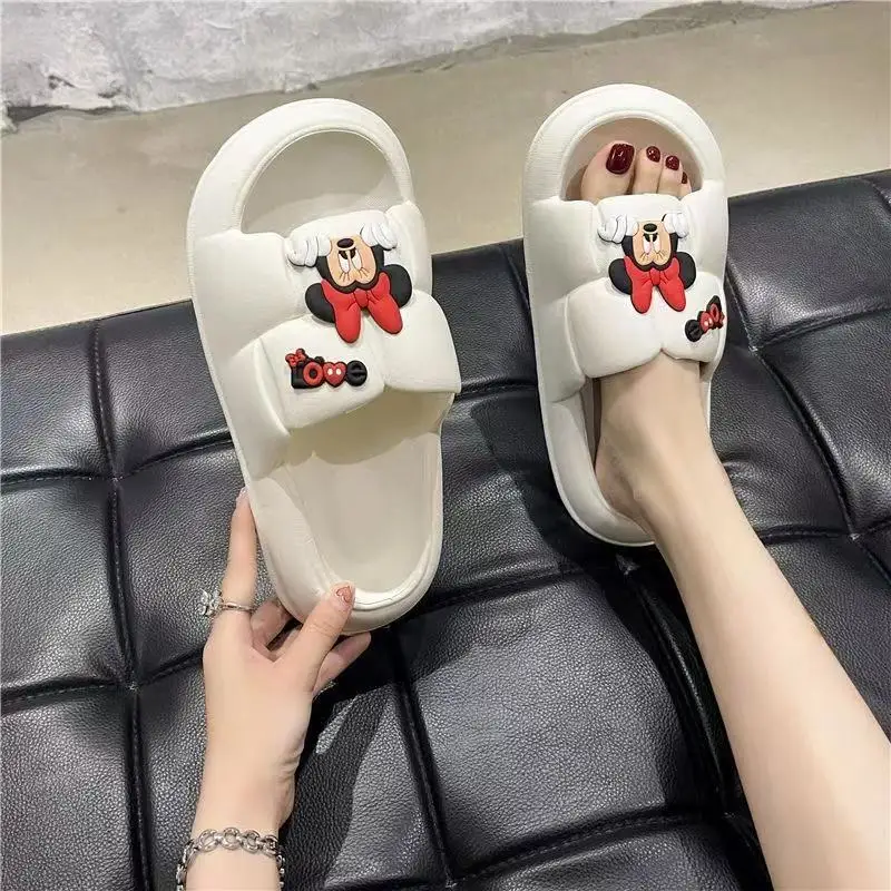 

real pictures 2026 new summer Minnie mouse cartoon women black white girls comfortable causal soft beach fashion slippers