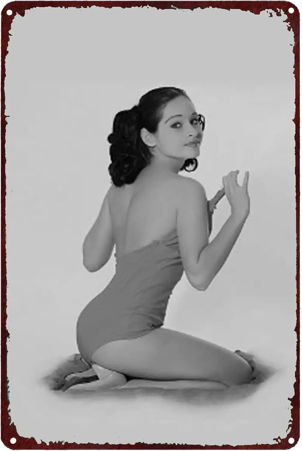 Sexy Pin Up Girl Metal Tin Sign look Back to you with Mysterious smile Vintage Retro Signs Game room decoration Art Poster  sign