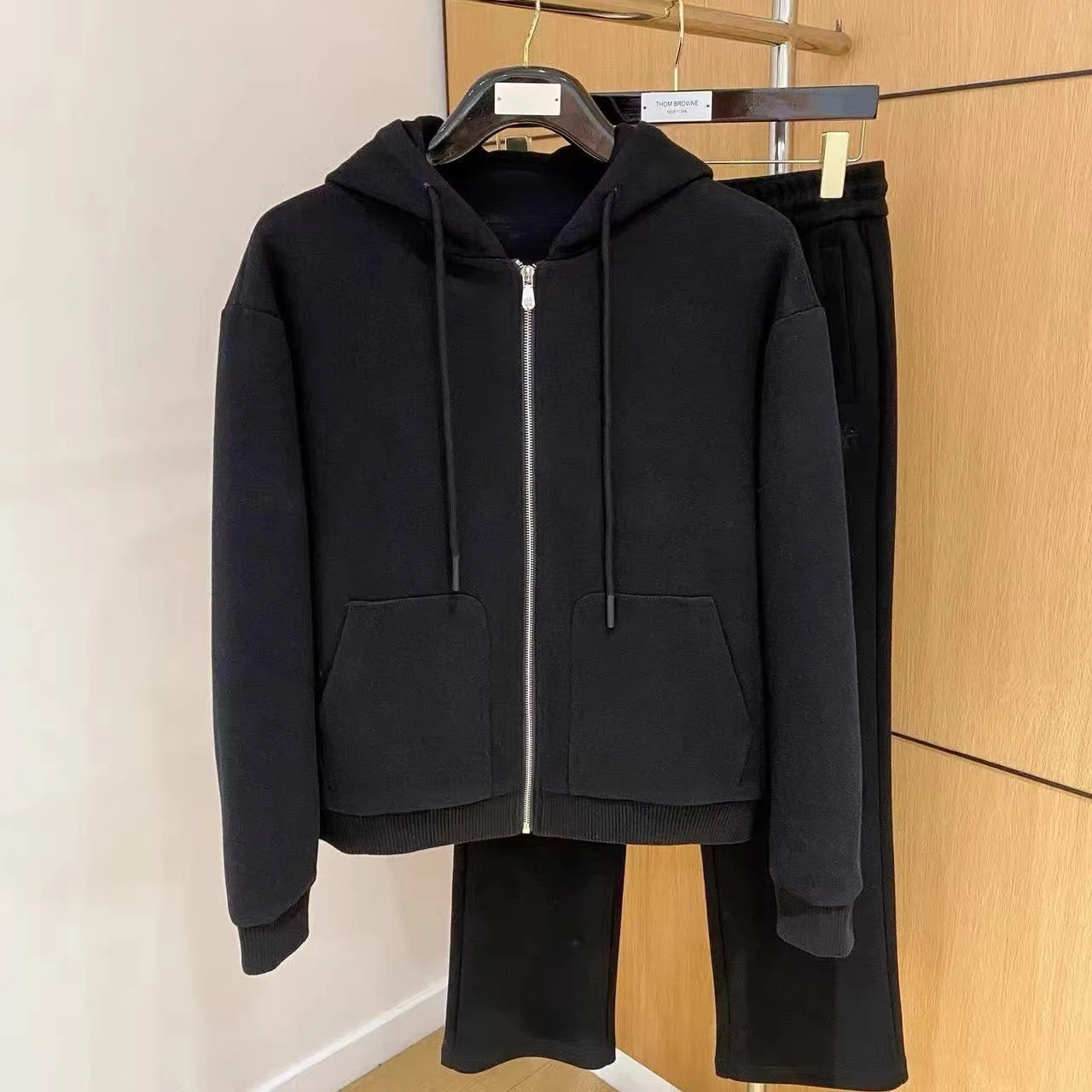 

BC Итальянский кашемировый комплект из старой шерсти для денег