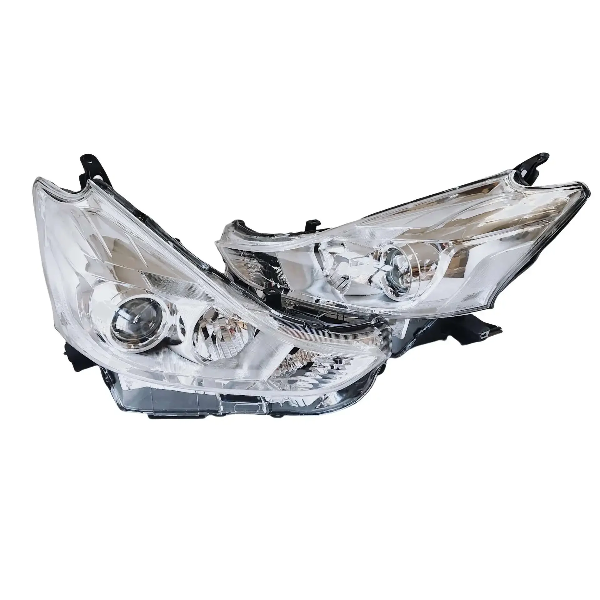 

Car Headlights For Toyota Prius Alpha ZVW40 ZVW41 2014-2021 8115047640 8113047640 Automobile Headlamp