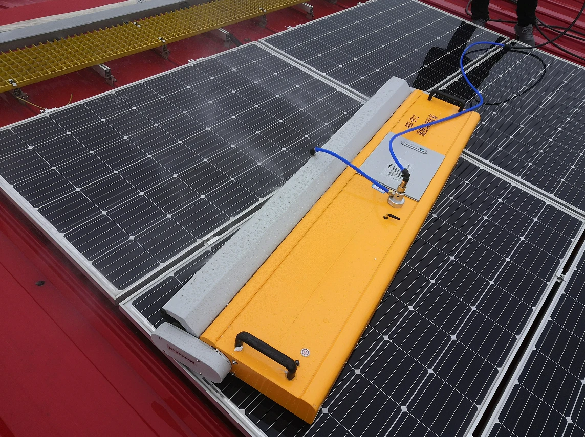 Operate automatic photovoltaic panel cleaning brush solar panel cleaning robot with remote control