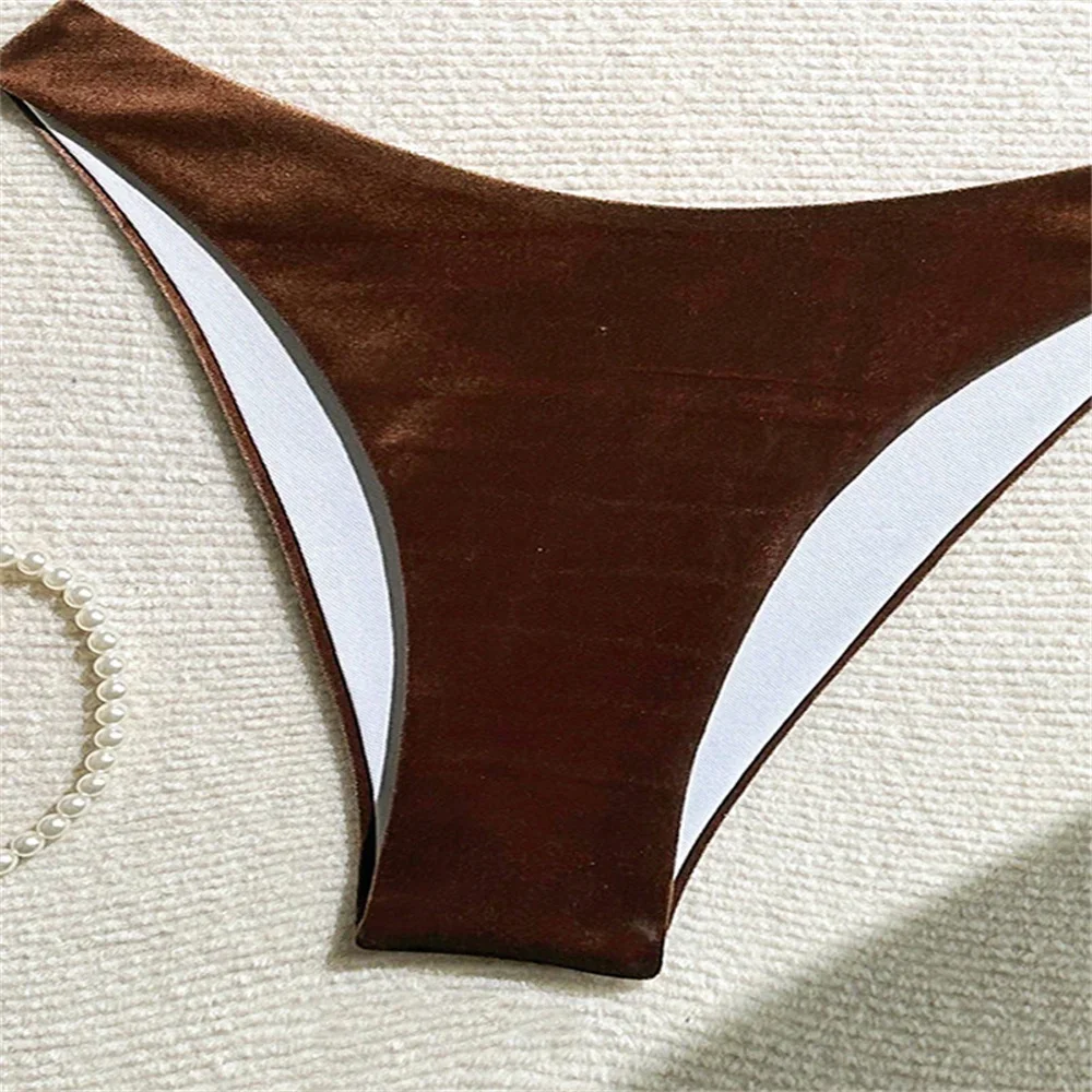 Costume da bagno bikini vintage in velluto marrone a fascia con anello Halter Backless Vacanza Costumi da bagno Donna Costume da bagno Beach Outfit Bikini Set