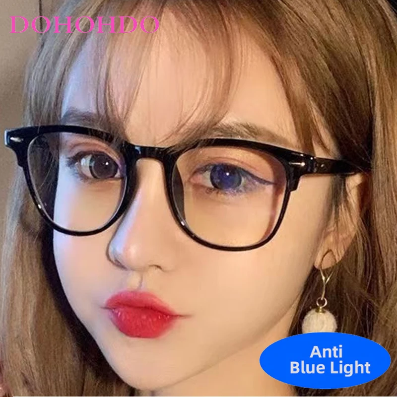 

Classic Rivets Decorate Anti-Blue Light Square Glasses For Women Men Designer Brand Computer Reading Optical Eyeglasses Lentes