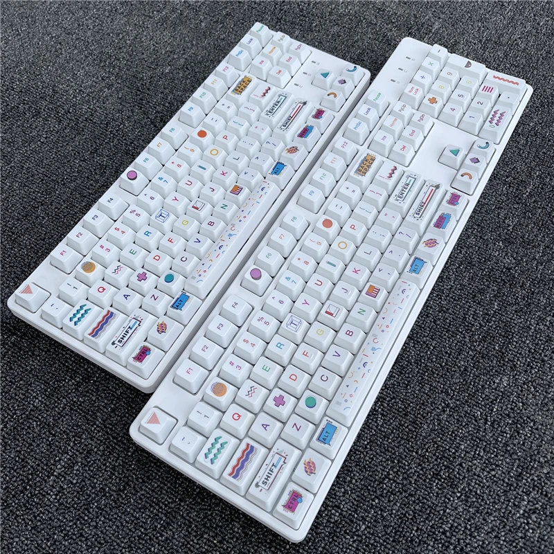 

F104/F87 Memphis Keyboard with Hot-Swap Functionality R2 Sublimation PBT Keycaps USB Connection Mechanical Keyboard
