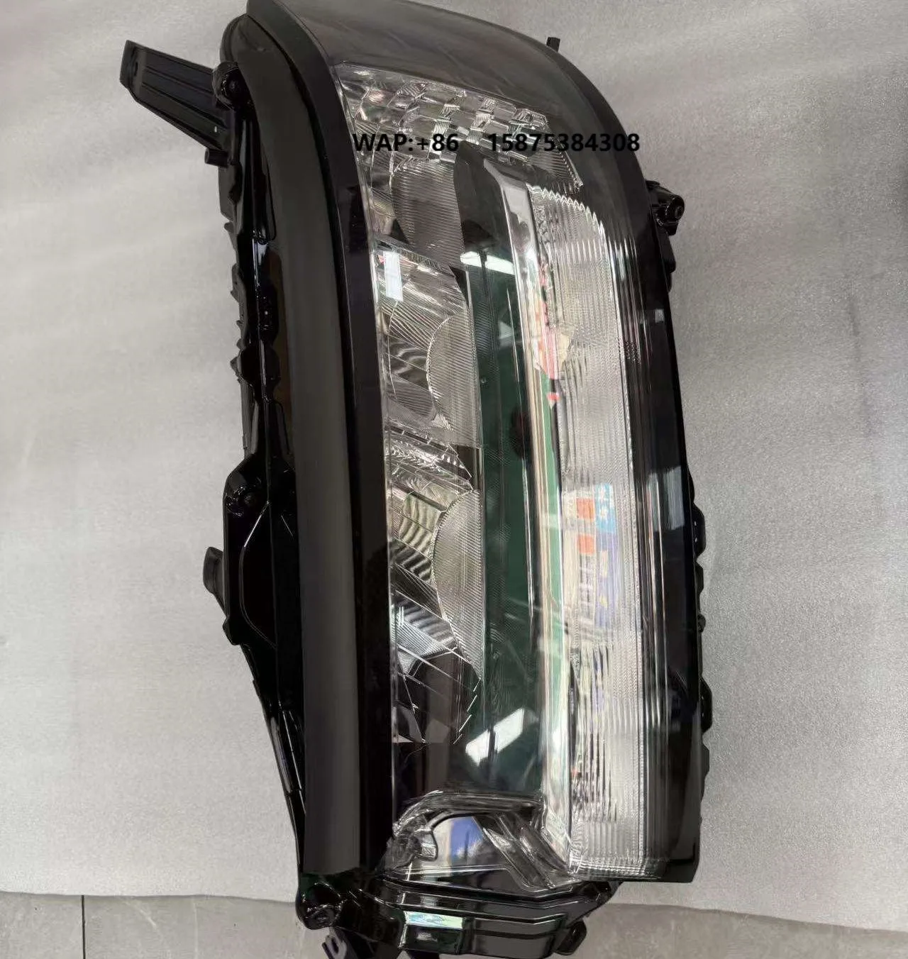 

F99 New Left & Right Headlight Assemblies Original Replacement Auto Lamp Parts for Land Cruiser LC300 Full Set 2016-2022