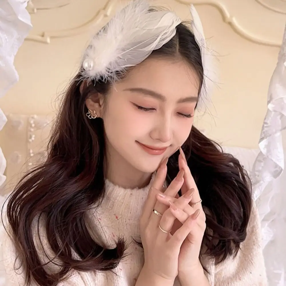 

Fashion Pearl Feather Hair Clips Headwear Balletcore White Swan Hairpin Headdress Elegant Ballet Pearl Barrettes Women