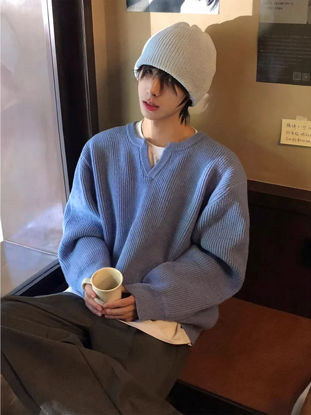 

Повседневный вязаный свитер с V-образным вырезом для мальчиков, свободный крой, молодежный стиль, с длинными рукавами, из мягкого материала, для зимнего сезона, модный