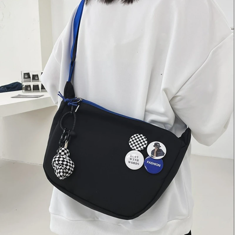 

Fashionable Children Messenger Bag Versatile Casual Crossbody Bag Purse and Handbags Mother Kids Bag for Girl Shoulder Bags Sac