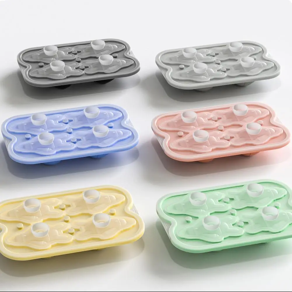 Ice Cube Tray with Lid Flexible Silicone Ice Cube Mold with Lid Leak-proof Stackable Ice Tray Lying Bear Shape Storage for Home