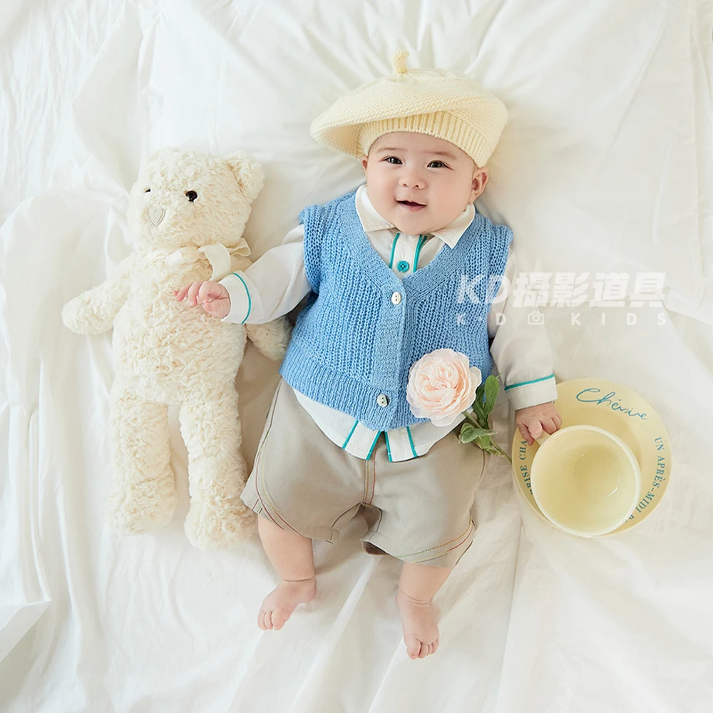 100-Days Baby Photography Props British-Style Autumn Clothing+Knitted Beret Bear Doll Photo Studio Baby Boy Creative Shoot Props