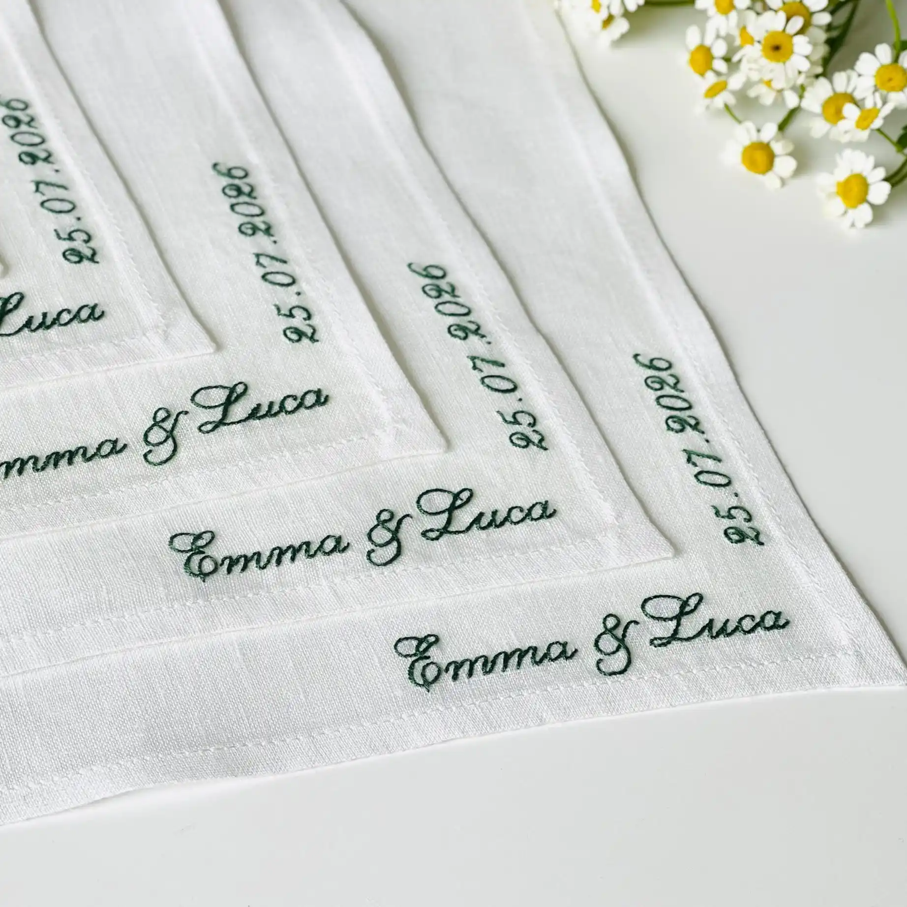 6 Custom Embroidered Napkins Pure White Modern Minimalist Theme Embroidery Custom Wedding and Banquet Embroidery Party Decoration Handmade Personalized Embroidered Name Design High-End Party Favors Housewarming Gift Wedding Gift Bathroom Decoration Exquisite Embroidery Ideal for Holiday Gifts Unique Design Gift Packaging Included High-Quality Feel