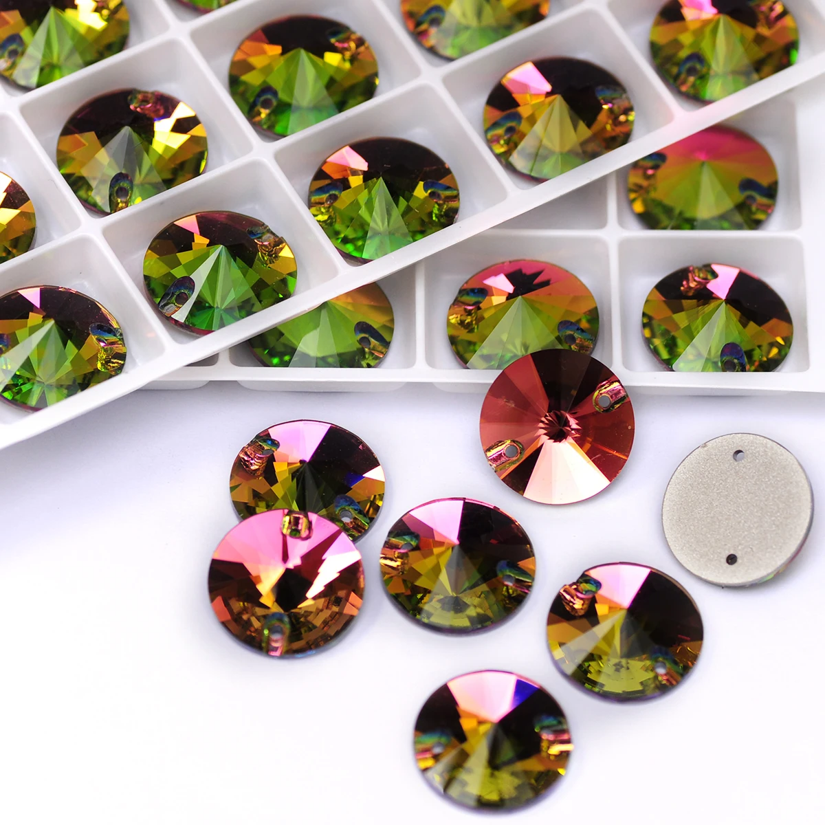 6A Bunte Strass Rivoli Runde Glas-Aufnähsteine 8-20mm Nähkristalle für Taschen, Kleidung, Schuhe, Hochzeitskleider-Dekoration – Detail 5