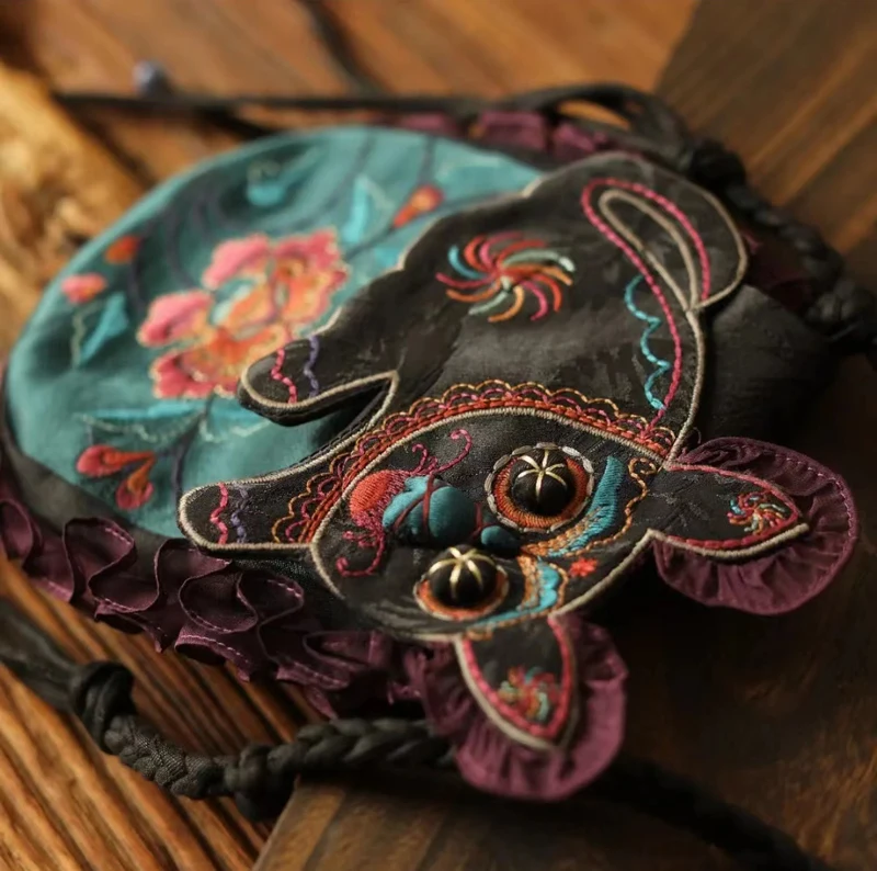 TOP Double-sided embroidery Designer bag Summer Silk hemp handmade bags Vintage Crossbody bag mobile phone bags