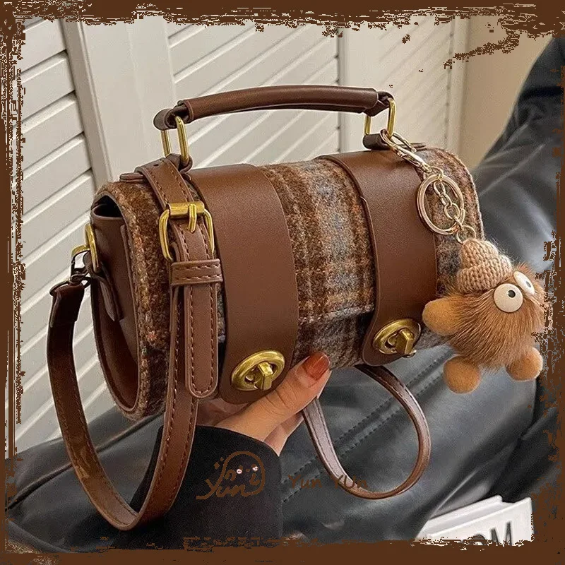 

Small Niche Women'S Bags Spring-Autumn Versatile 2025 New Style Spring Popular Boston Crossbody Bag Handheld Pillow Bag