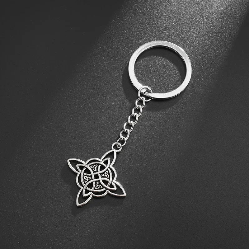 Vintage Witchcraft Witch Knot Keychain Fashion Lucky Irish Amulet Celtic Knot Men Women Gifts