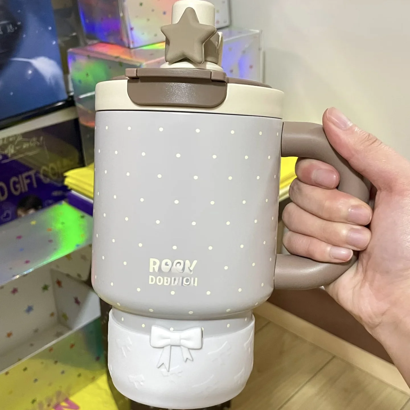 Ay Polka Dot Silico…