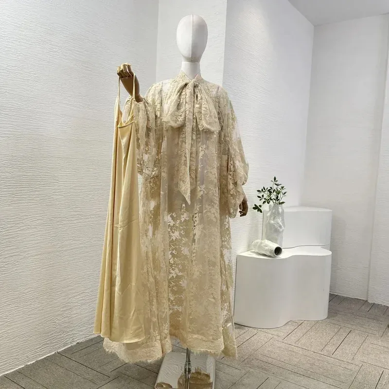 Vestido elegante feminino 2024 wnew alta qualidade marrom/bege manga longa auto laço no pescoço rendas retalhos maxi vestidos para férias