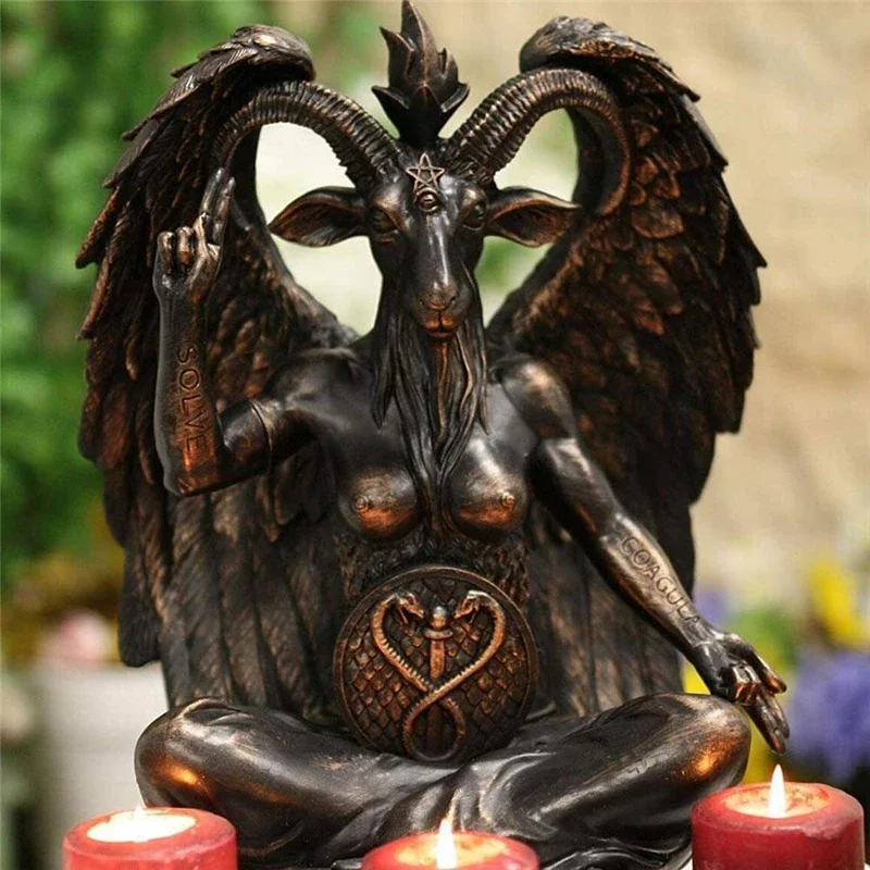 Statua di Baphomet: Recensione e Valutazione del Porta Chiavi Decorativo per la Casa