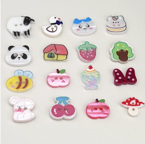 Handmade Resin DIY Buttons Mixed Cartoon Animal Fruits Strawberries Cherries Pandas Sheep Bees Two-Eyed Buttons for Crafting