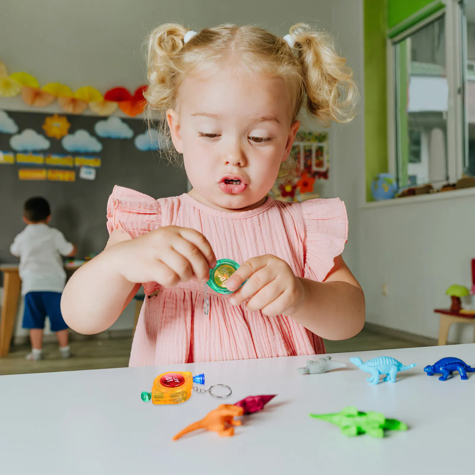 

3Pcs Mini Reaction Handheld Game Rhythm Training Keychains Pendants Memory Game Gifts for Kids Party Favors Reaction Toys