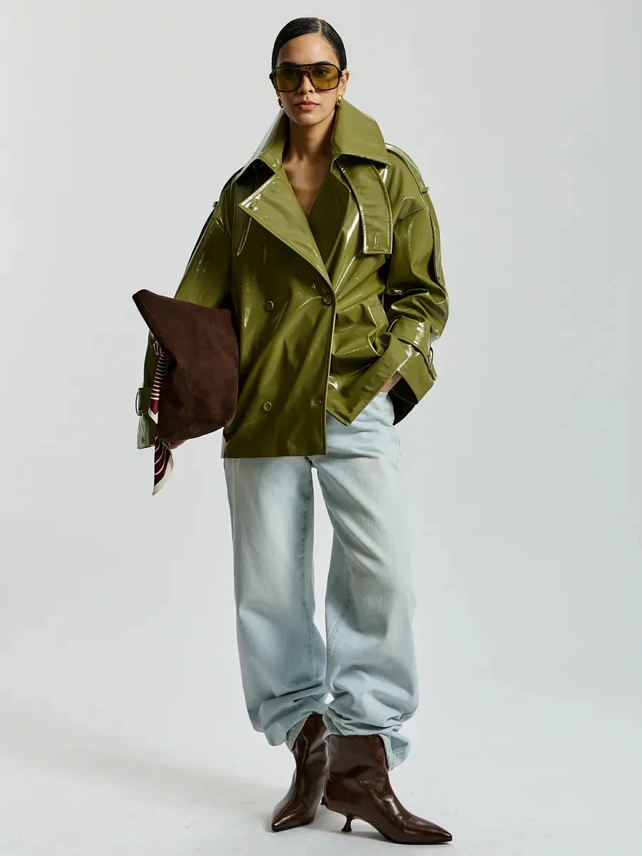 PUAL Mantel Trench Kulit Paten Hijau Wanita, Jaket Tahan Air Berkerah Notch Oversized dengan Sabuk, Mode Streetwear Baru 2026