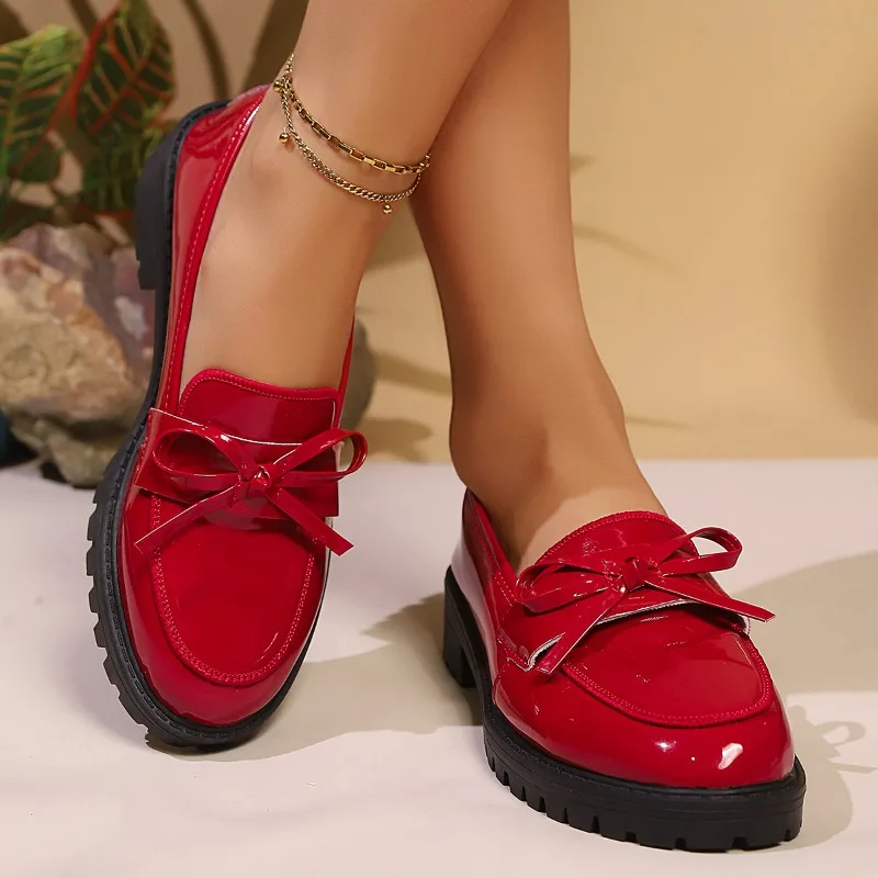

2025 Hot Seller Spring and Autumn New Lacquered Leather 36-43 Large Bow Shoes Casual Le Fu Single Shoes