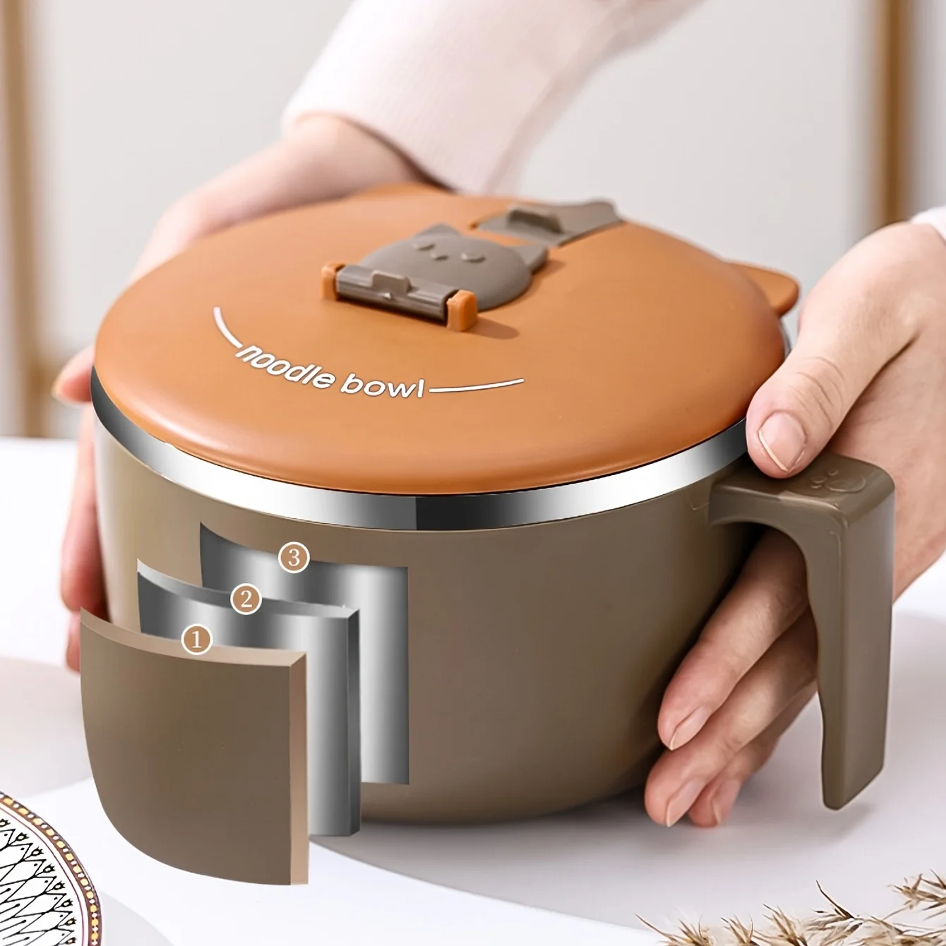 

1300ml Stainless Steel Noodle Bowl with Lid - Rust-Resistant, Round, Ideal for Dorms & Restaurants, Perfect for Serving Noodles