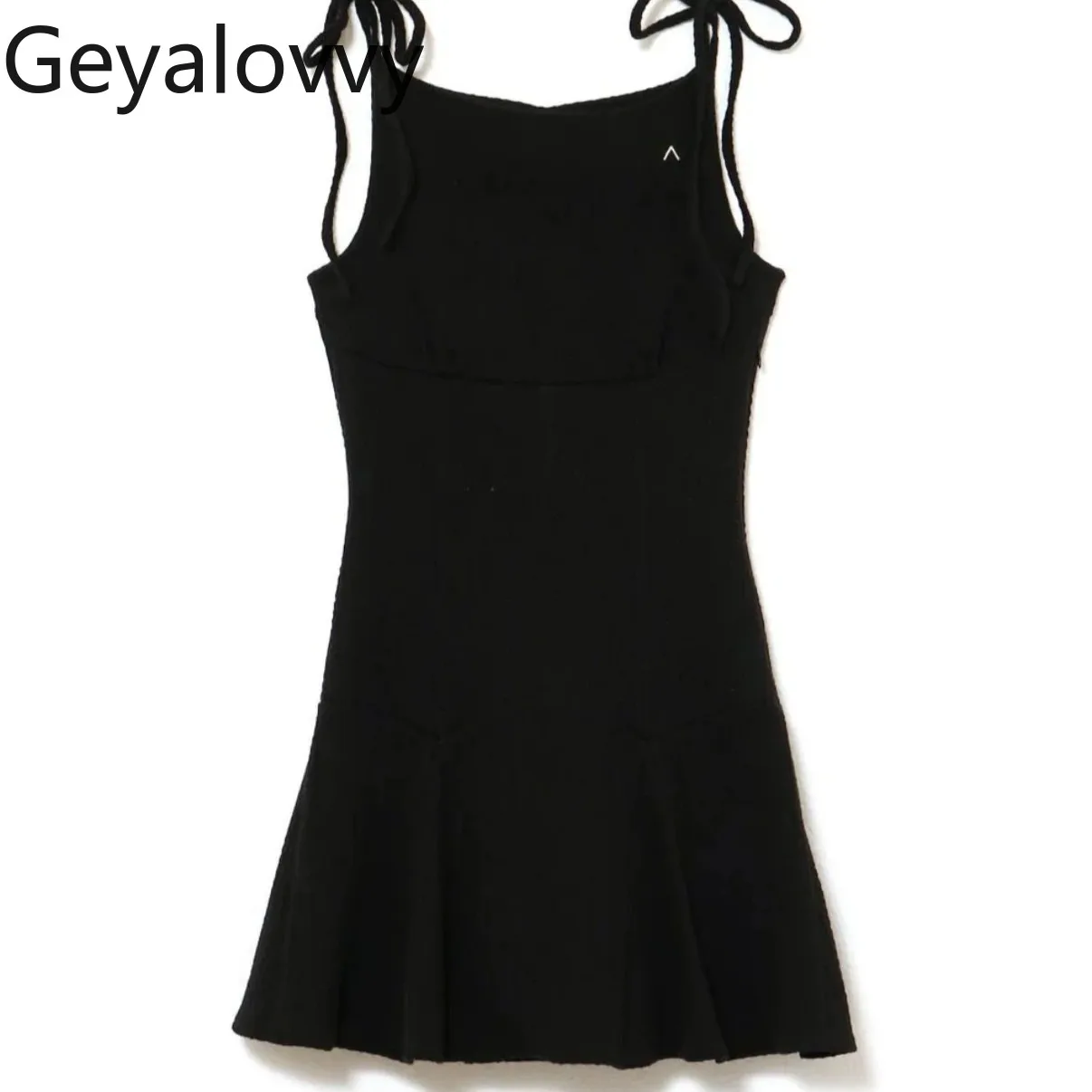 Sukienka damska w stylu japońskim, słodka i urocza, wyszczuplająca w talii, na ramiączkach, codzienna, wiosenno-jesienna, z długim rękawem, 2025.