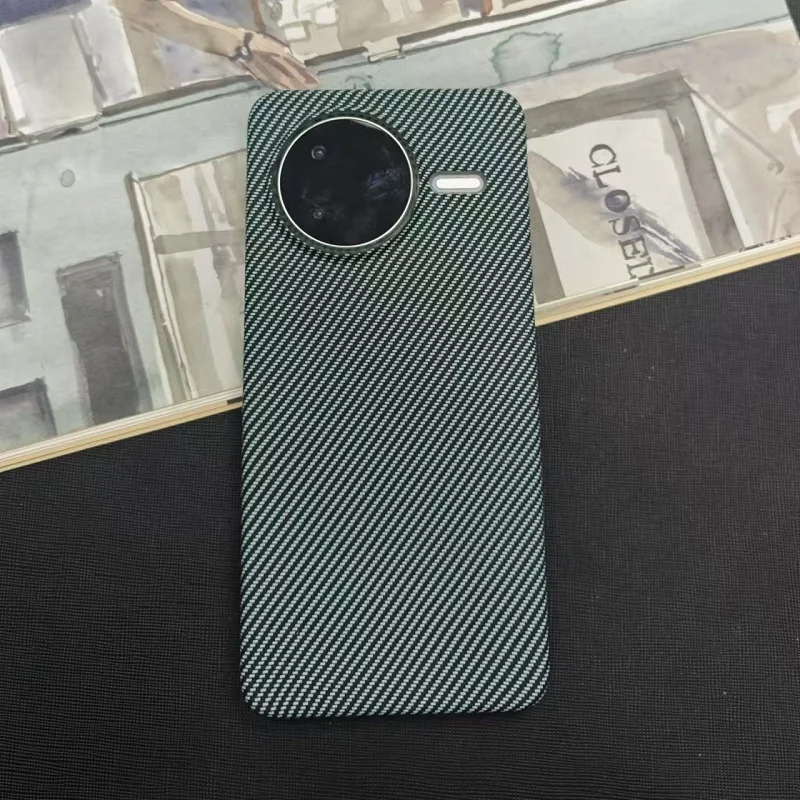 حافظة Funda لهاتف Redmi POCO F7 Ultra خفيفة الوزن ومسار صلب من ألياف الكربون غطاء نحيف لهاتف OPPO Find X8 Ultra غلاف هاتف