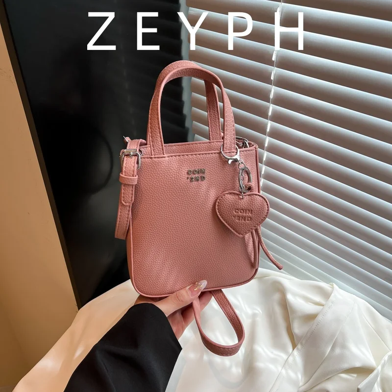 

Zeyph Large Capacity Minimalist Crossbody Bag Stylish Diagonal Shoulder Bag for Men And Women