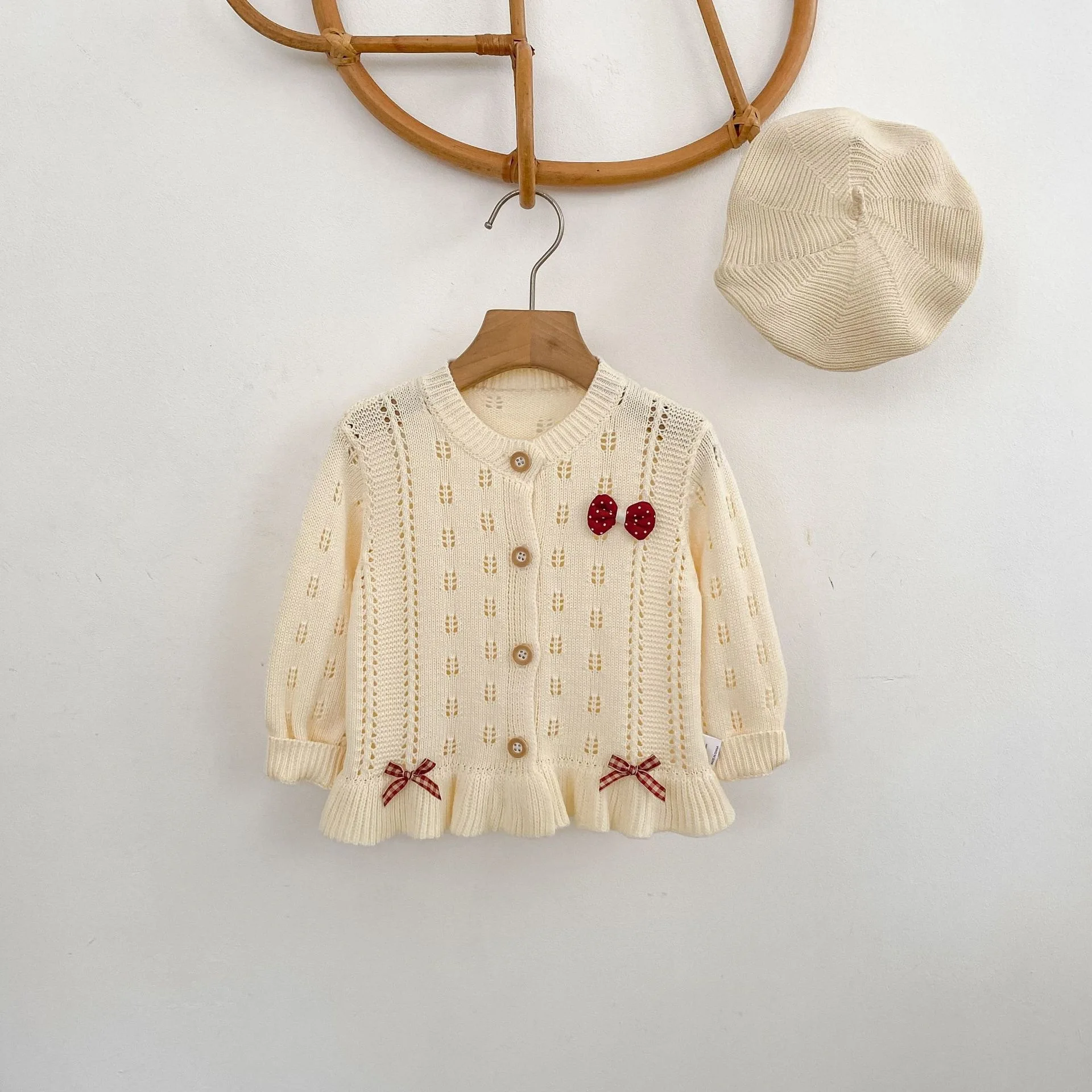 2026 Autumn New Girls Cute Bow Knitted Cardigan Solid Infant Sweater Coat Sweet Baby Girl Knitwear Comfortable Toddler Clothes