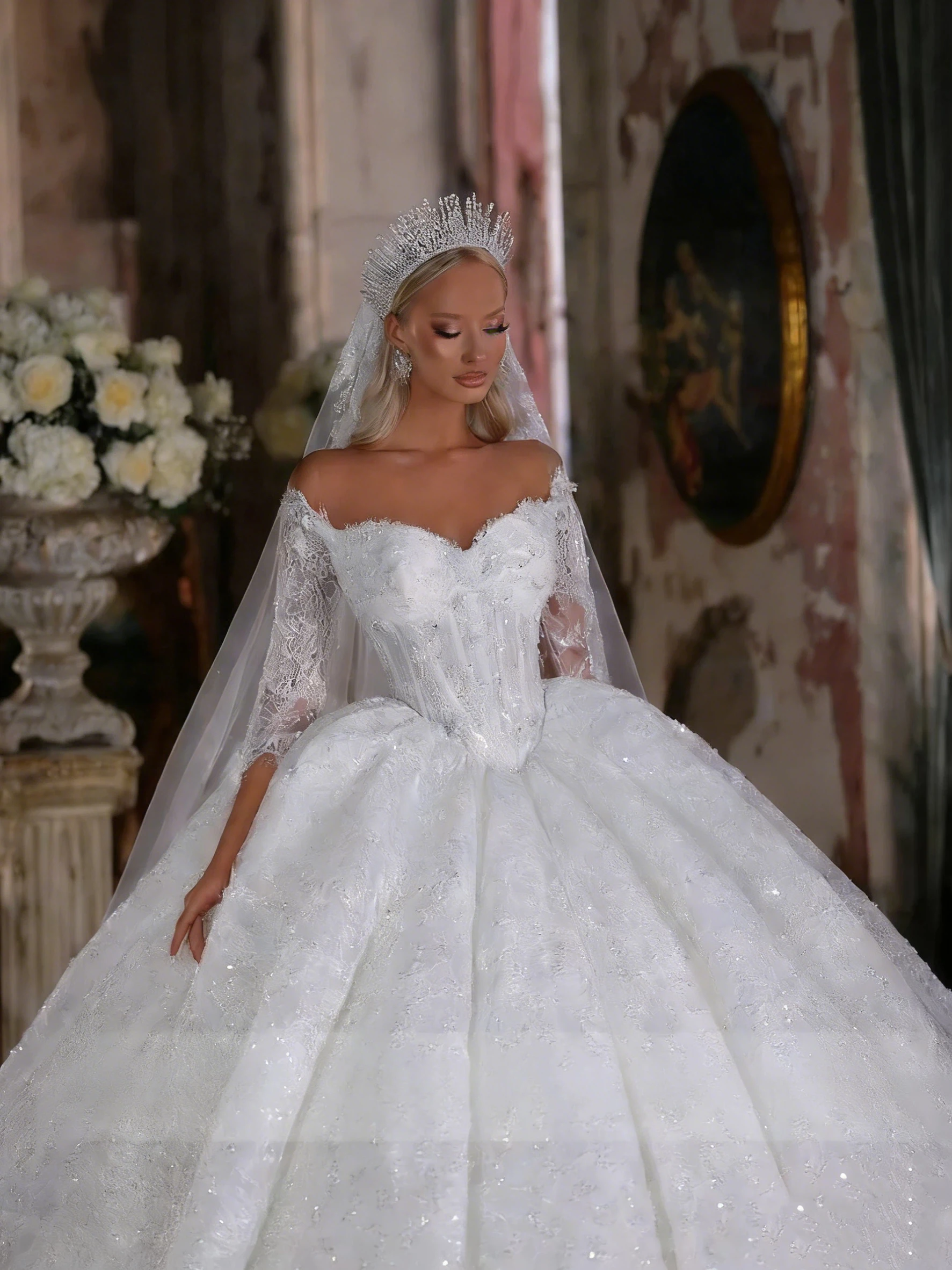 Luxurious A-Line Lace Bead Decoration Women's Wedding Dress Sexy V-Neck Seven Quarter Sleeve Ballroom Bride Dress Customized