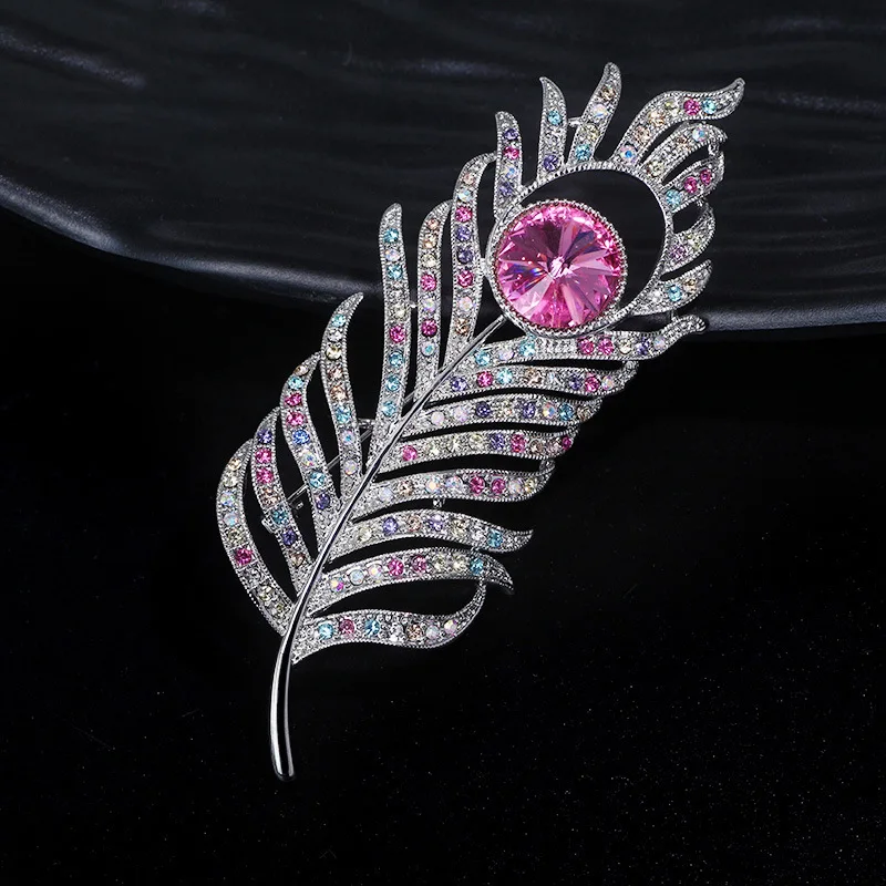 

Luxurious,Delicate Feather Crystal Brooch,Suit Corsage Accessories,Women's High-end Pin,Colorful Shining Glass Exquisite TRENDY