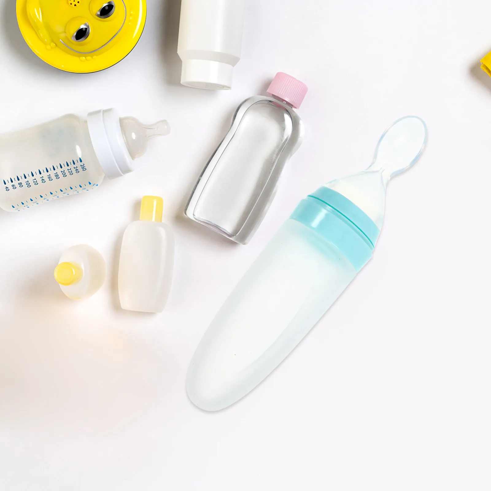 

1Pcs Silicone Rice Paste Bottle Practical Baby Cereal Feeder Flexible Squeeze Feeder for Feeding Rice Cereal Vegetable Puree