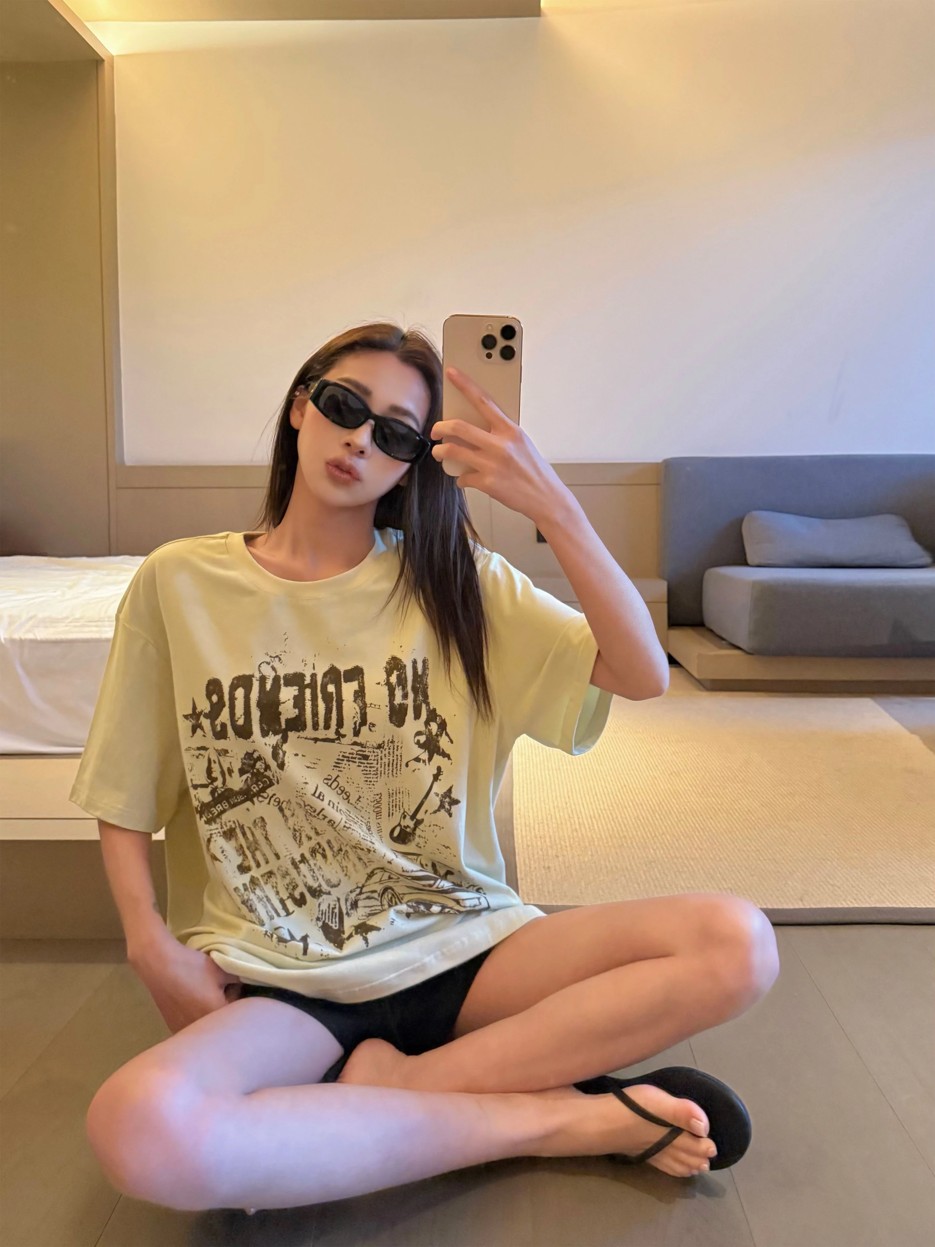 ZhouMiao Pixelated Retro Worn-look Print Cool Feeling T-shirt Loose Short Sleeve Women's T-shirt Cotton Lycra Antibacterial
