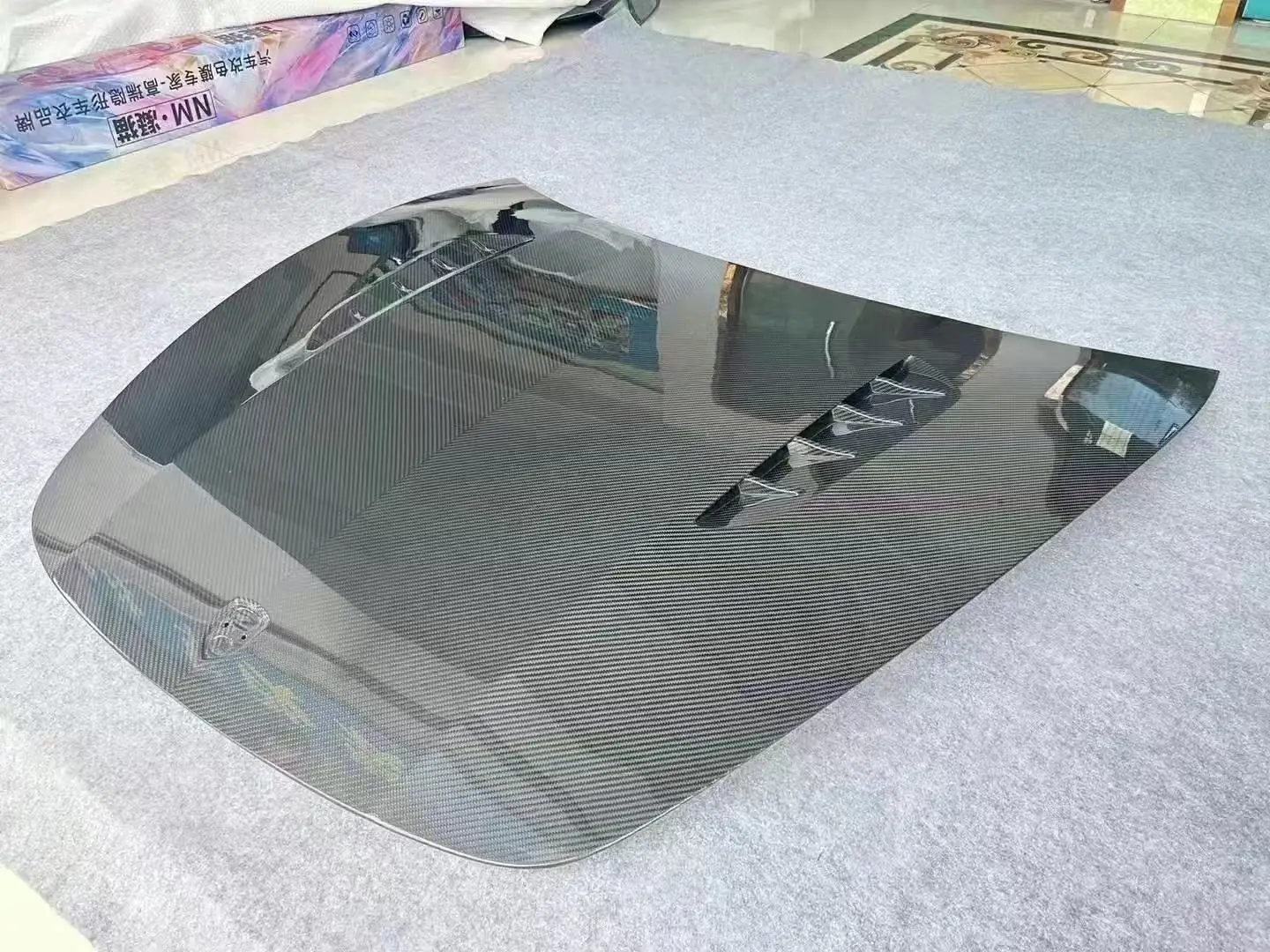 High Quality MS Dry Carbon Fiber Hood for Panamera 971 2