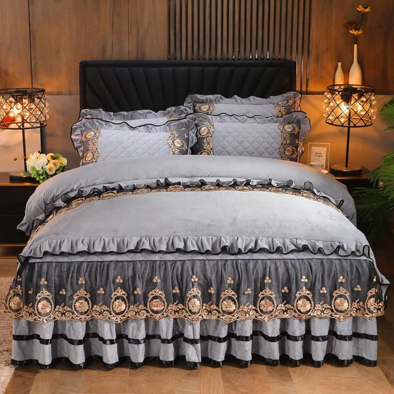 for Home Hotel Use Quality Linge De Lit Includes Bed Skirt Pillow Case Fitted Covers Luxury 4-Piece Bedding Set Embroidered Lace