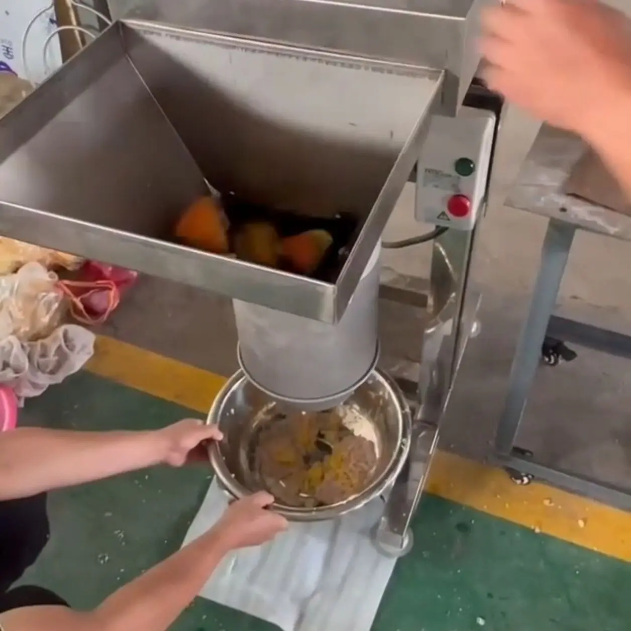 

Chili Ginger Garlic Chop Grind Grinder Crusher Fresh Fruit And Vegetable Paste Make Machine For Home